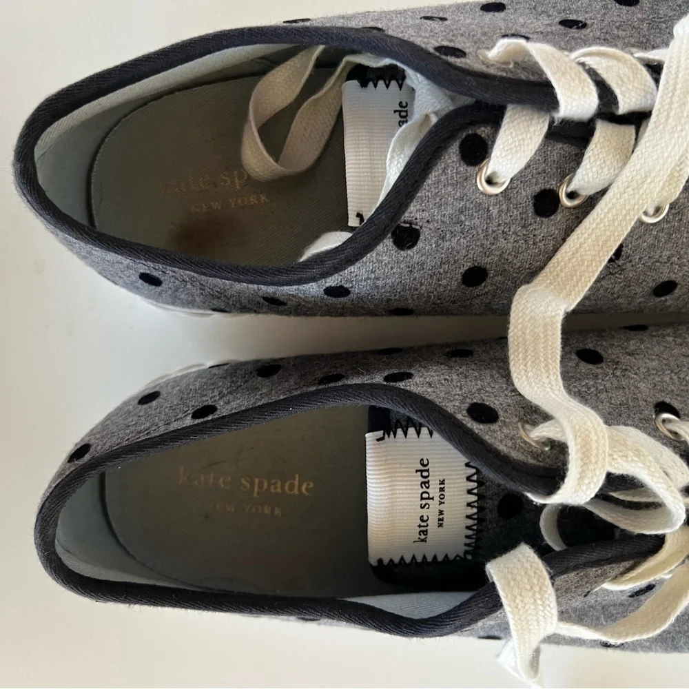 Kate Spade Vale Velvet Polka Dot Sneakers in Grey/Black, size 11.5